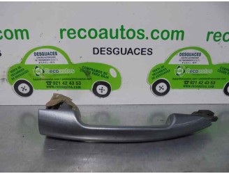 Replacement front left exterior door handle for Fiat Stilo (192) 1.9 8V JTD CAT (939A1000 / 192A8000) OEM IAM reference C