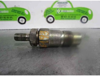 Recambio de inyector para nissan primera berlina (p11) 2.0 turbodiesel cat referencia OEM IAM 71A1361 