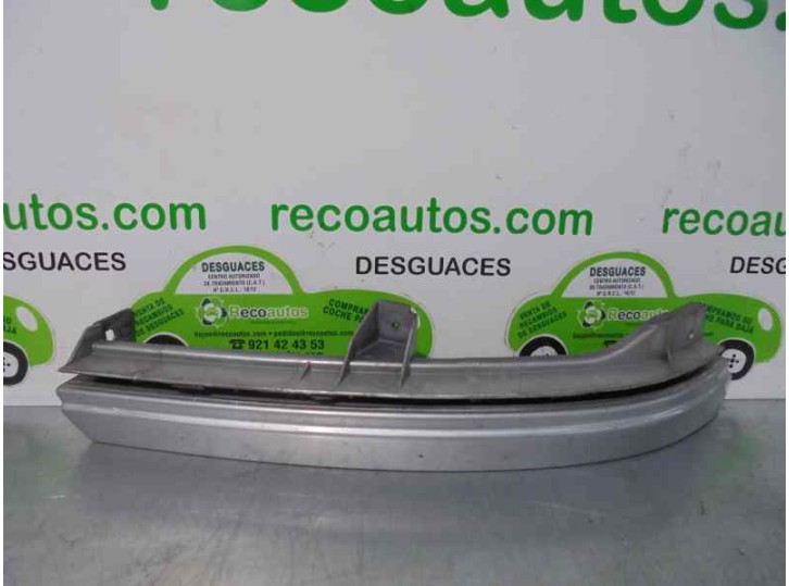 Recambio de cerquillo faro para opel zafira a 1.8 16v referencia OEM IAM 90580652 