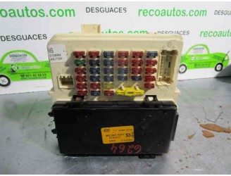 Recambio de caja reles / fusibles para kia magentis 2.0 cat referencia OEM IAM 954003C200 01063M 