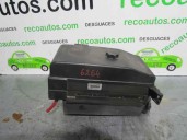 Replacement relay / fuse box for Kia Magentis 2.0 cat OEM IAM reference 9122038000 