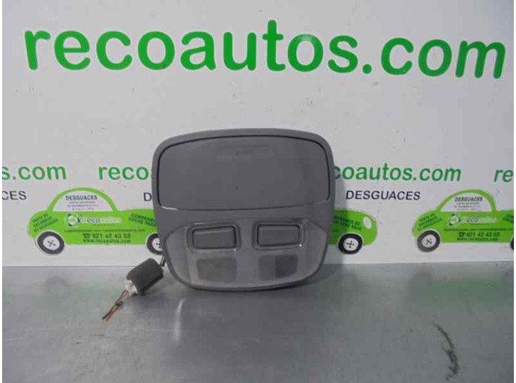 Recambio de luz interior para kia magentis 2.0 cat referencia OEM IAM 9282038500GJ 
