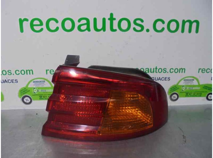 Replacement right rear light for Kia Magentis 2.0 cat OEM IAM reference 924203C011 