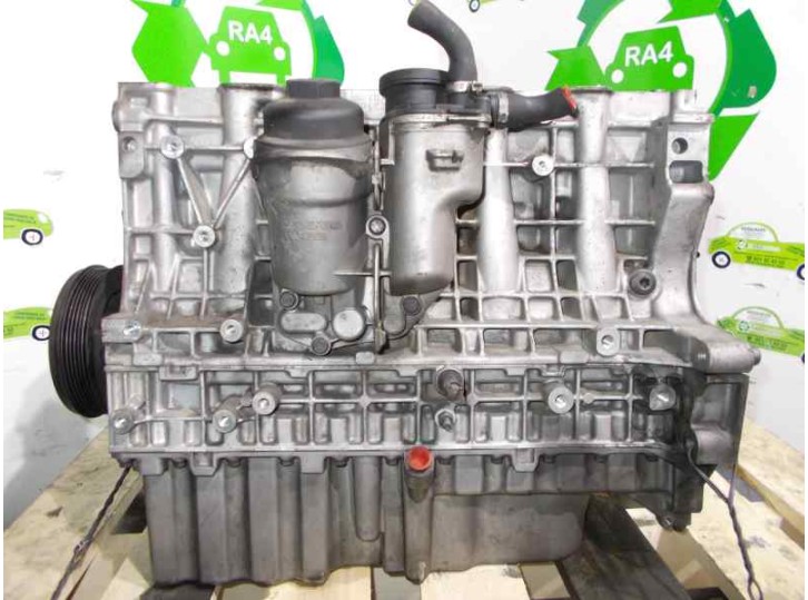Recambio de bloque para volvo s60 berlina 2.4 diesel cat referencia OEM IAM 8642831A 