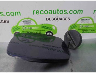 Recambio de tapa exterior combustible para toyota corolla (e11) 1.6 16v referencia OEM IAM 7735012400  