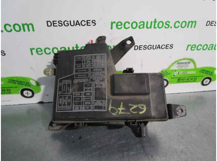 Recambio de caja reles / fusibles para mg serie 600 (rh) 620 i referencia OEM IAM 3825ASN7G002 204922052494 
