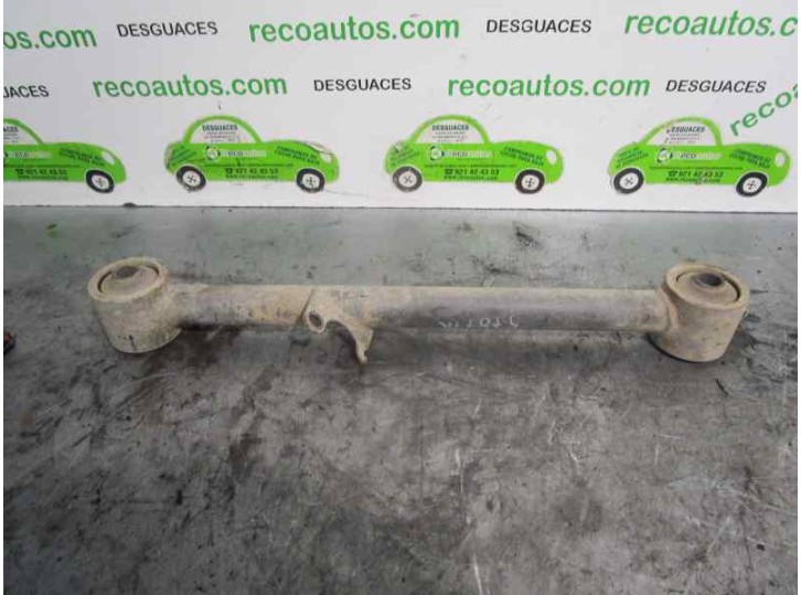 Recambio de brazo suspension inferior trasero derecho para toyota 4-runner (n13) 3.0 v6 referencia OEM IAM 