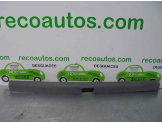 Recambio de molduras traseras para opel vectra a 2.0 referencia OEM IAM 