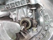 Recambio de caja cambios para daewoo nubira berlina 1.6 cat referencia OEM IAM BC372 BSI3S719 