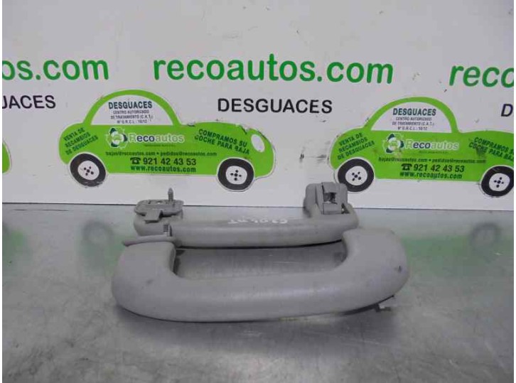Recambio de maneta interior delantera derecha para opel astra gtc 1.7 16v cdti referencia OEM IAM 138626 