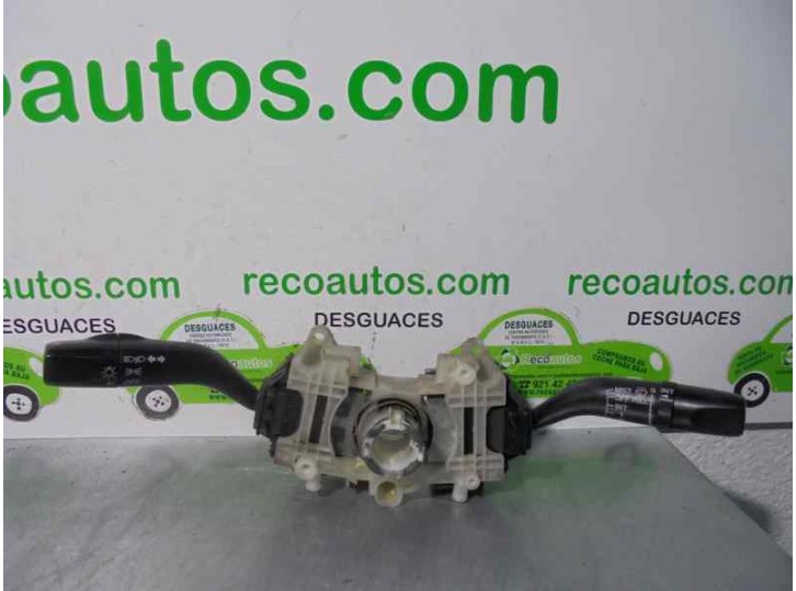 Recambio de mando luces para mazda 626 berlina (gf) 2.0 16v cat referencia OEM IAM GM6M17B370 