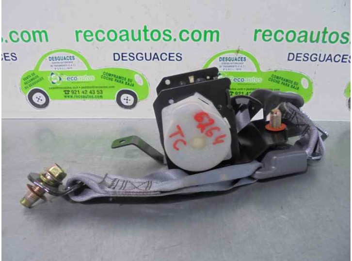 Replacement rear central seat belt for Kia Magentis 2.0 CAT OEM IAM reference 4 DOORS