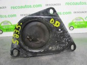 Replacement right engine mount for Volkswagen Polo Saloon (6N1) 1.4 OEM IAM reference 70010636 