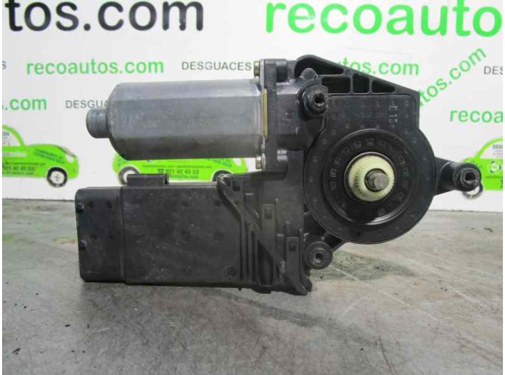 Recambio de motor elevalunas delantero derecho para volkswagen passat berlina (3b2) 1.9 tdi referencia OEM IAM 0130821694 29 PIN