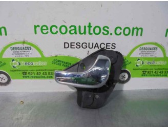 Recambio de maneta interior delantera derecha para chrysler grand voyager (rg) 3.3 referencia OEM IAM 4894118AA CAJA 2 