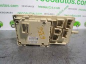 Recambio de caja reles / fusibles para toyota avensis wagon (t25) 2.0 d-cat referencia OEM IAM 82641CA010F 03032115165502 