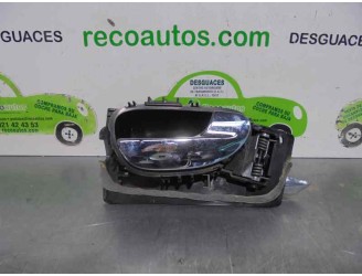 Replacement front right interior door handle for Peugeot 307 (s1) XT OEM IAM reference 9634768577 