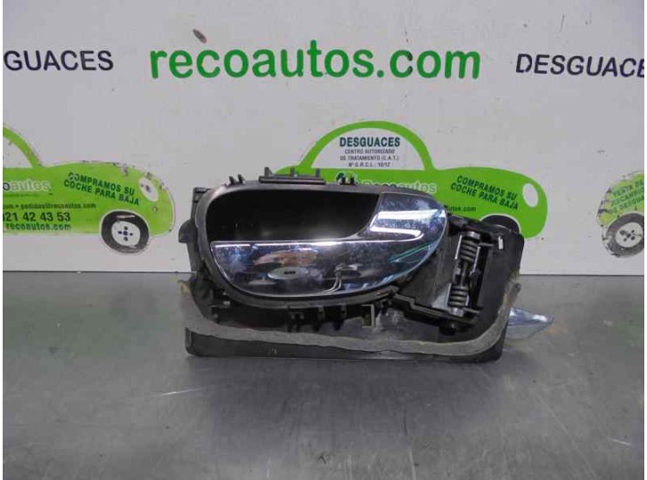 Recambio de maneta interior delantera derecha para peugeot 307 (s1) xt referencia OEM IAM 9634768577 