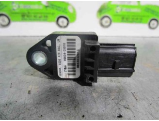 Recambio de sensor airbag para toyota avensis wagon (t25) 2.0 d-cat referencia OEM IAM 8983405010 084303281G TRW