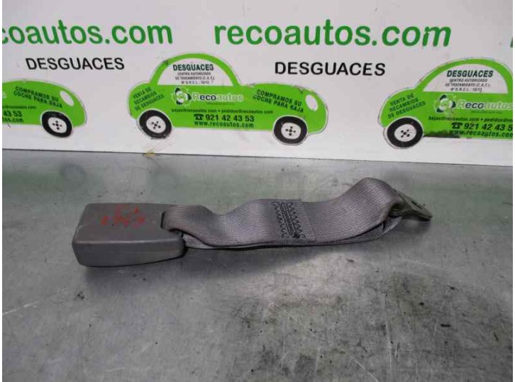 Replacement seat belt latch for Nissan Pick-Up (D22) double cab Challenge 4x4 OEM IAM reference 4 DOORS