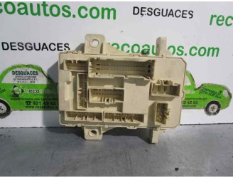 Recambio de caja reles / fusibles para hyundai i30 1.6 crdi cat referencia OEM IAM 919501H510 1010428002 