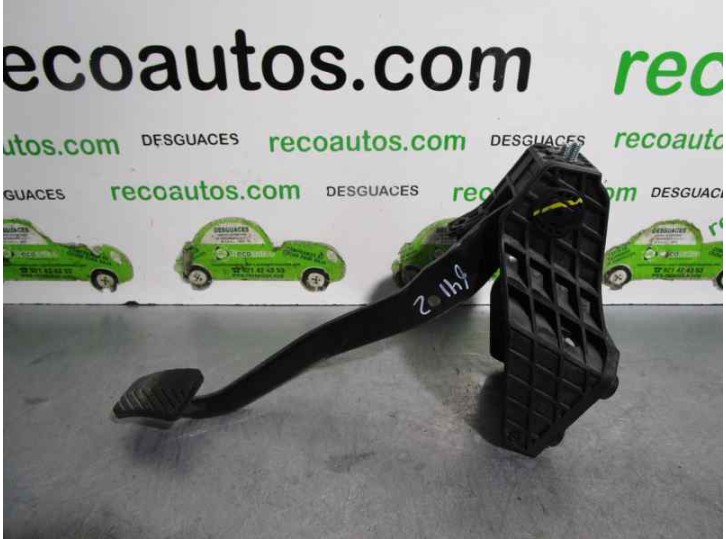 Recambio de pedal freno para hyundai i30 1.6 crdi cat referencia OEM IAM 328001H100 