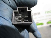 Recambio de interruptor para hyundai i30 1.6 crdi cat referencia OEM IAM 131115 A07819 