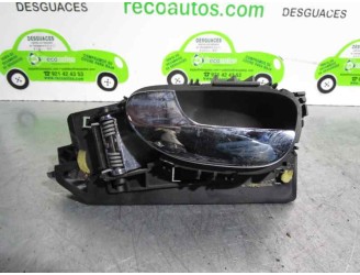 Replacement front left interior door handle for Peugeot 307 CC (S2) 2.0 16V HDI FAP CAT (RHR / DW10BTED4) OEM IA reference