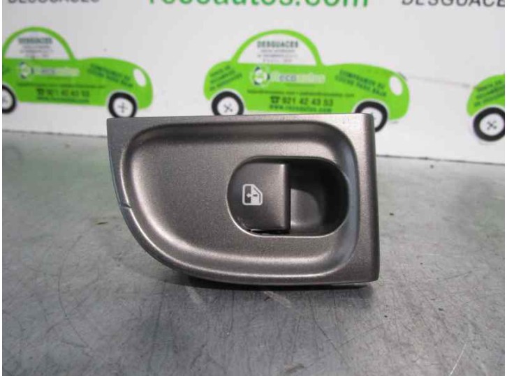 Recambio de mando elevalunas trasero izquierdo para lancia thesis (115) 2.4 jtd cat referencia OEM IAM 156029337 A223 