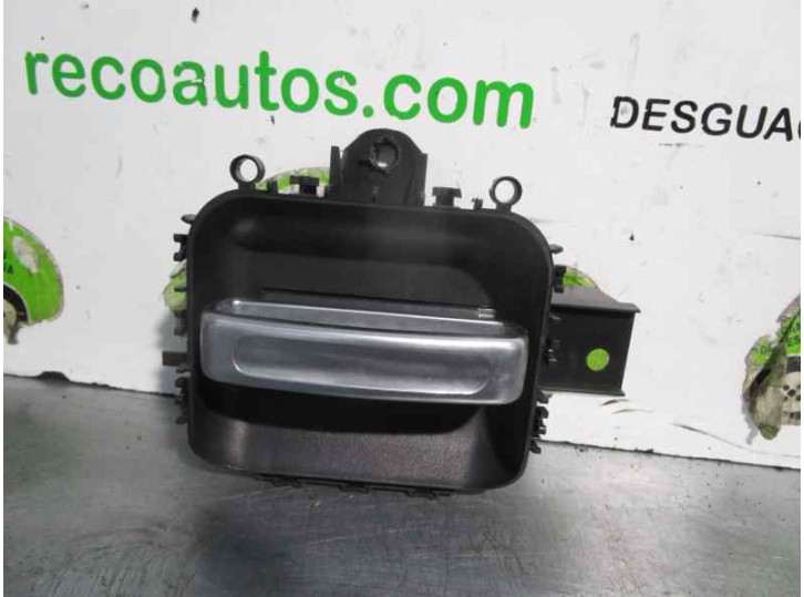 Replacement rear right interior door handle for Peugeot 807 2.2 HDI FAP CAT (4HW) OEM IAM reference 1485469077 