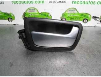 Replacement front left interior door handle for Peugeot 807 2.2 HDI FAP CAT (4HW) OEM IAM reference 1484730077 