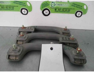 Replacement front right interior door handle for Hyundai Matrix (FC) 1.6 CAT OEM IAM reference DK8534217050 