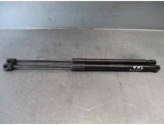Replacement trunk / tailgate dampers for Suzuki Swift Saloon (MZ) Rock am Ring (3-door) OEM IAM reference 