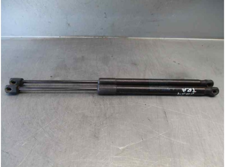 Replacement trunk / tailgate dampers for Suzuki Swift Saloon (MZ) Rock am Ring (3-door) OEM IAM reference 