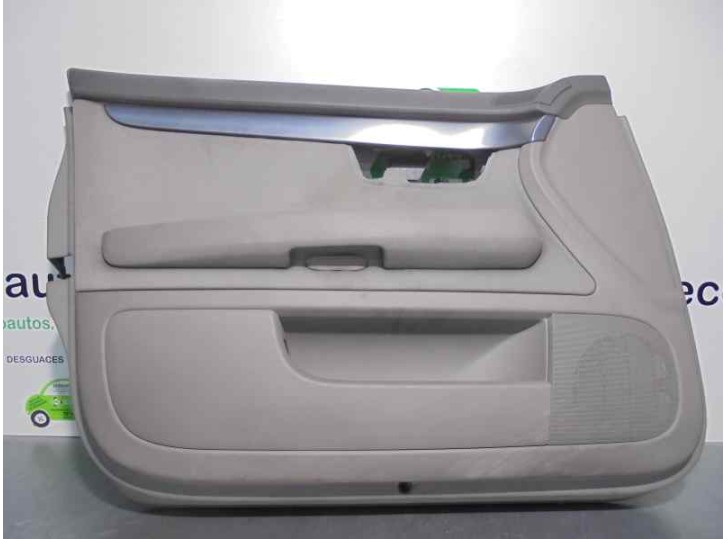 Recambio de guarnecido puerta delantera izquierda para audi a4 berlina (8ec) 2.5 tdi referencia OEM IAM 8E1867103AT 4P