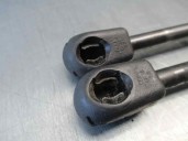 Recambio de amortiguadores maletero / porton para fiat punto berlina (188) 1.2 cat referencia OEM IAM 46524678 6999MM 