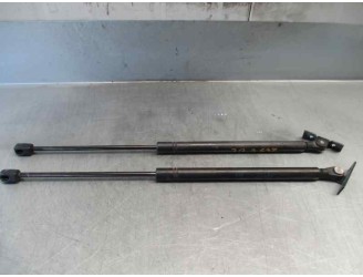 Replacement boot / tailgate dampers for Opel Omega B 2.0 DTI OEM IAM reference 
