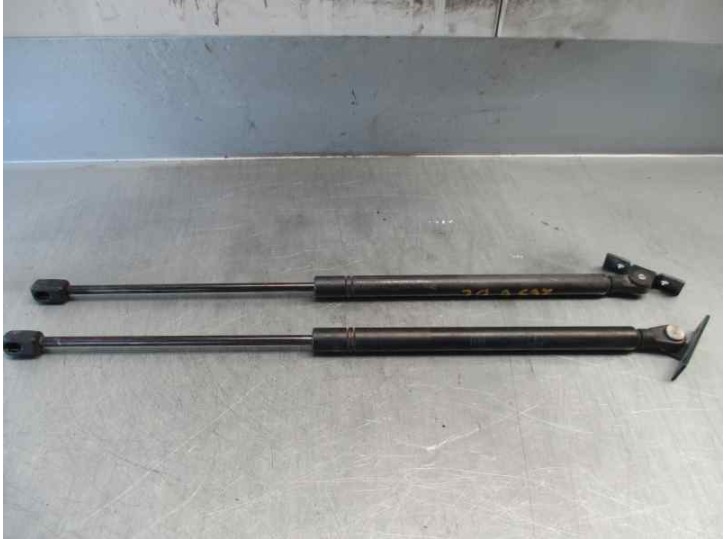 Recambio de amortiguadores maletero / porton para opel omega b 2.0 dti referencia OEM IAM 