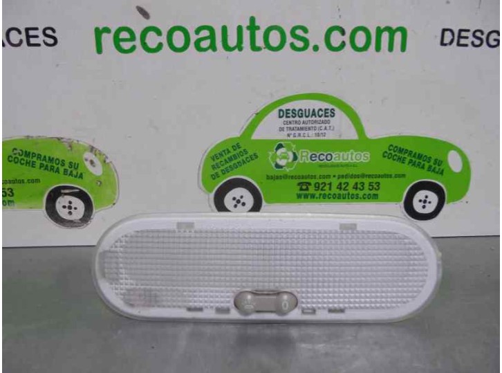 Recambio de luz interior para renault kangoo 1.5 dci diesel fap referencia OEM IAM B2135  