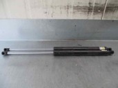 Replacement trunk / tailgate strut dampers for Hyundai Trajet (FO) 2.0 CRDi CAT OEM IAM reference 1099829 90646 