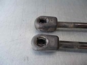 Recambio de amortiguadores maletero / porton para hyundai sonata (y4) 2.0i 16v gls (2002) referencia OEM IAM 817713D001 6661PZ 