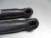 Recambio de amortiguadores maletero / porton para fiat punto berlina (188) 1.2 16v cat referencia OEM IAM 46744596 6986MG 