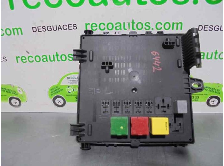 Recambio de caja reles / fusibles para opel signum 2.2 16v cat (z 22 yh / lch) referencia OEM IAM 13112914 