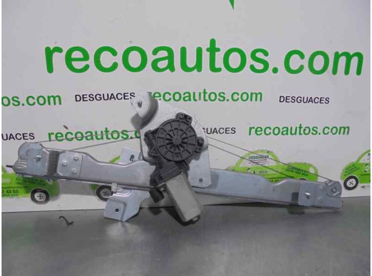 Recambio de elevalunas delantero derecho para dacia sandero 1.2 16v referencia OEM IAM 82007338280 2 PINES 5 PUERTAS