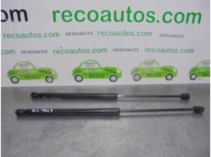 Recambio de amortiguadores maletero / porton para dacia sandero 1.2 16v referencia OEM IAM 8200735264 