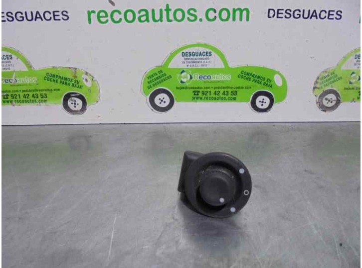 Recambio de mando retrovisor para dacia sandero 1.2 16v referencia OEM IAM 8200002442 
