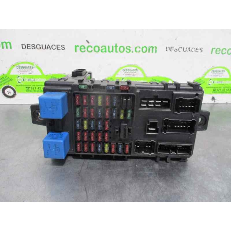 Recambio de caja reles / fusibles para fiat panda (169) 1.2 cat referencia OEM IAM 954003A200  