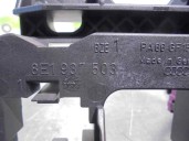 Recambio de caja reles / fusibles para audi a4 berlina (8ec) 2.5 tdi referencia OEM IAM 8E1937503 