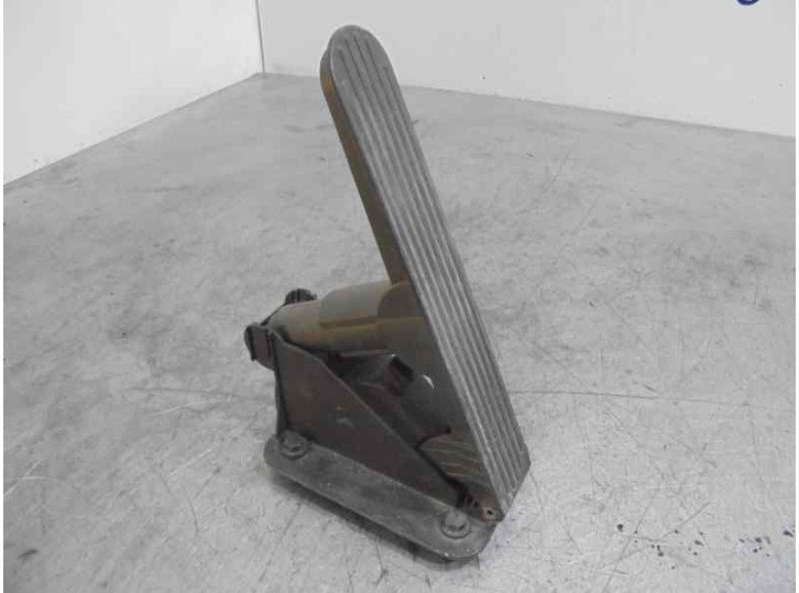 Recambio de potenciometro pedal para smart coupe básico (45kw) referencia OEM IAM 0002245V0200000 