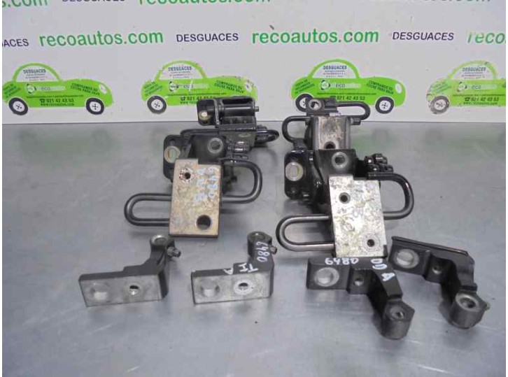 Recambio de bisagra puerta para audi a4 berlina (8ec) 2.5 tdi referencia OEM IAM 
